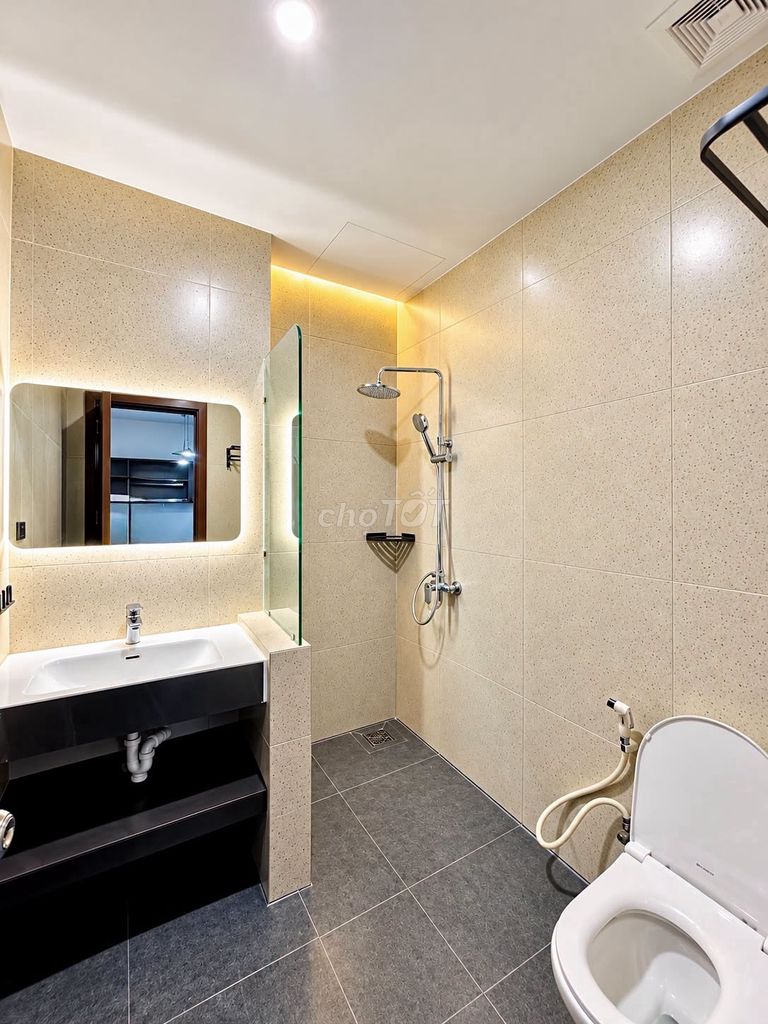 Квартира, 2 спальни · 80 м² 4