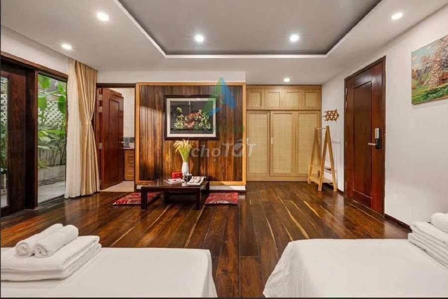 Дом, 7 спален · 300 м² 3
