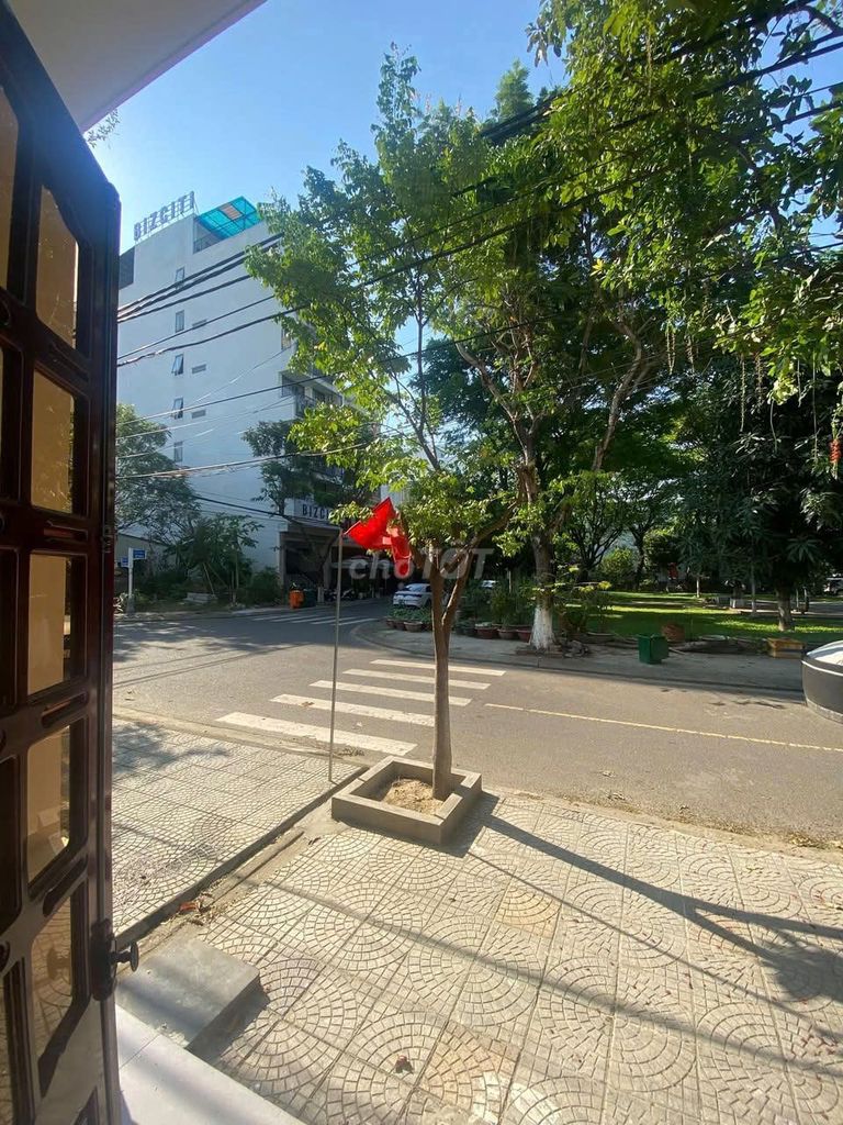 Дом, 3 спальни · 100 м² 9