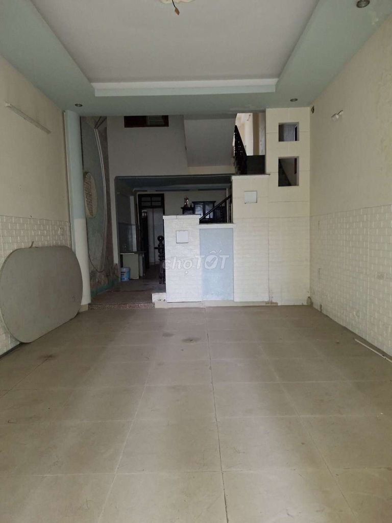Дом, 6 спален · 100 м² 2
