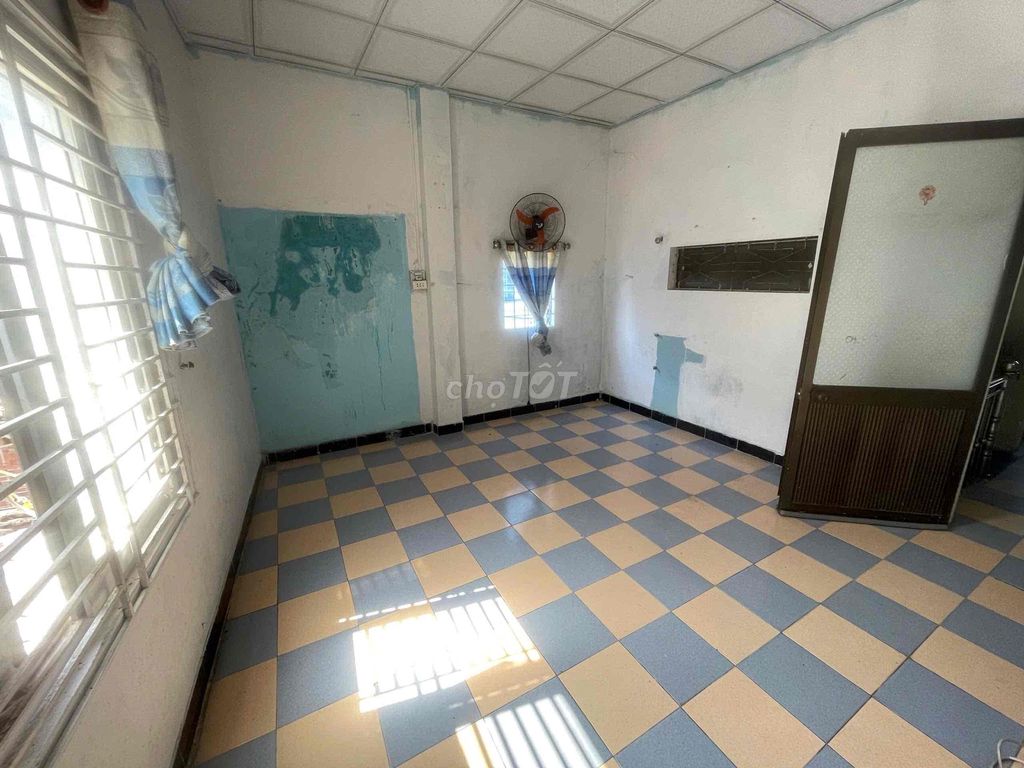 Дом, 3 спальни · 70 м² 2