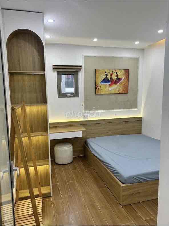 Дом, 4 спальни · 60 м² 6
