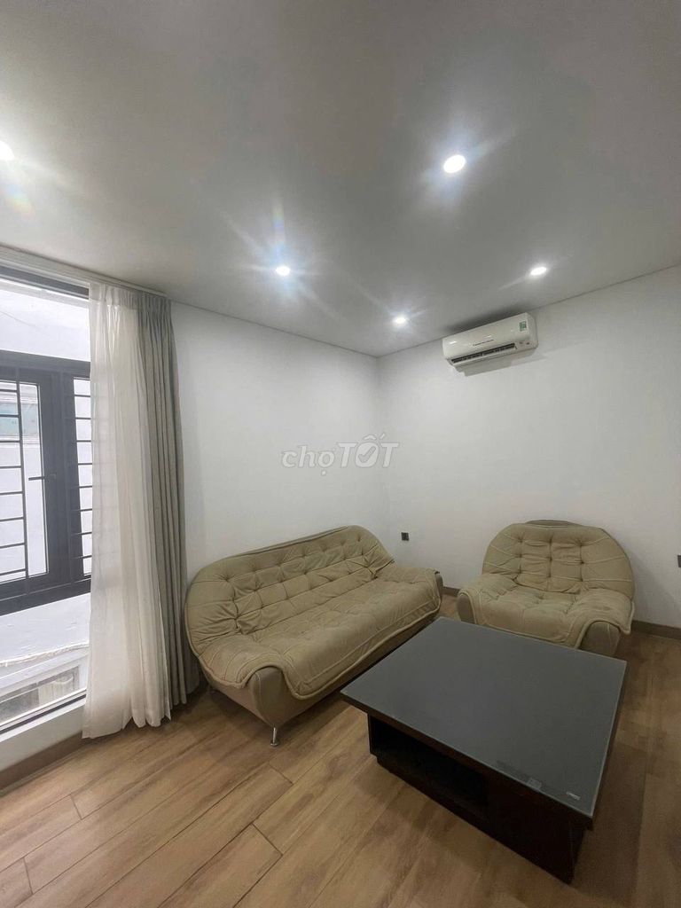 Дом, 4 спальни · 180 м² 7