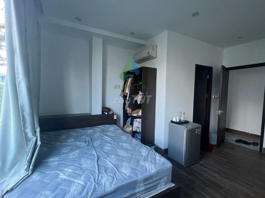 Дом, 11 спален · 200 м² 3