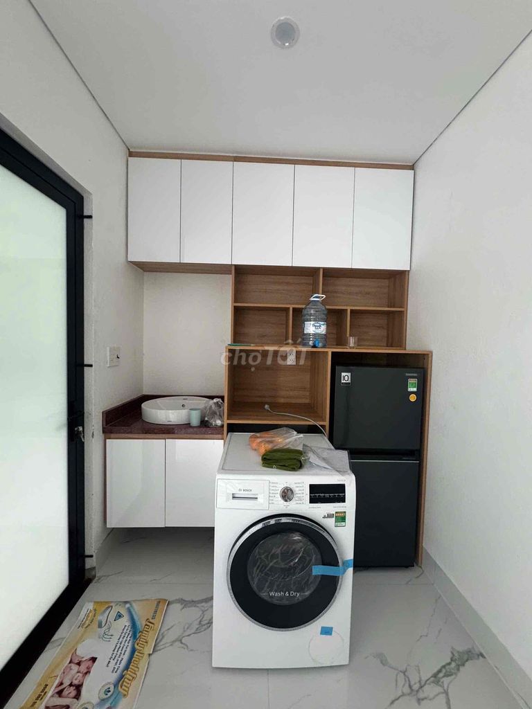 Квартира, 11 спален · 120 м²