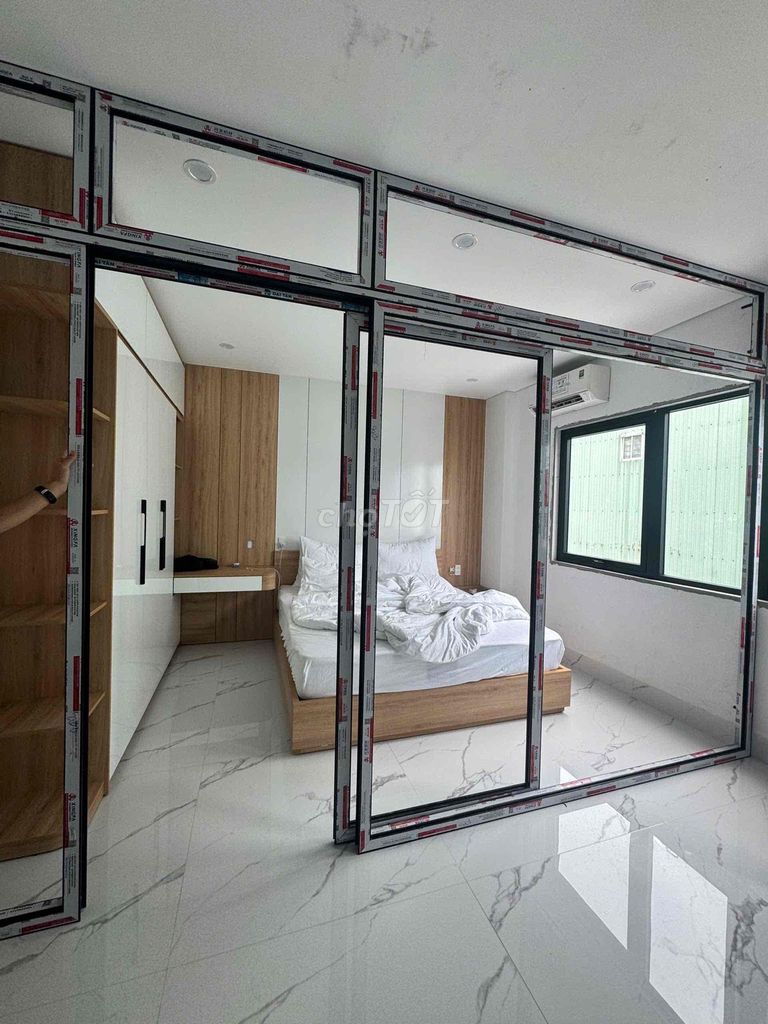 Квартира, 11 спален · 120 м² 4