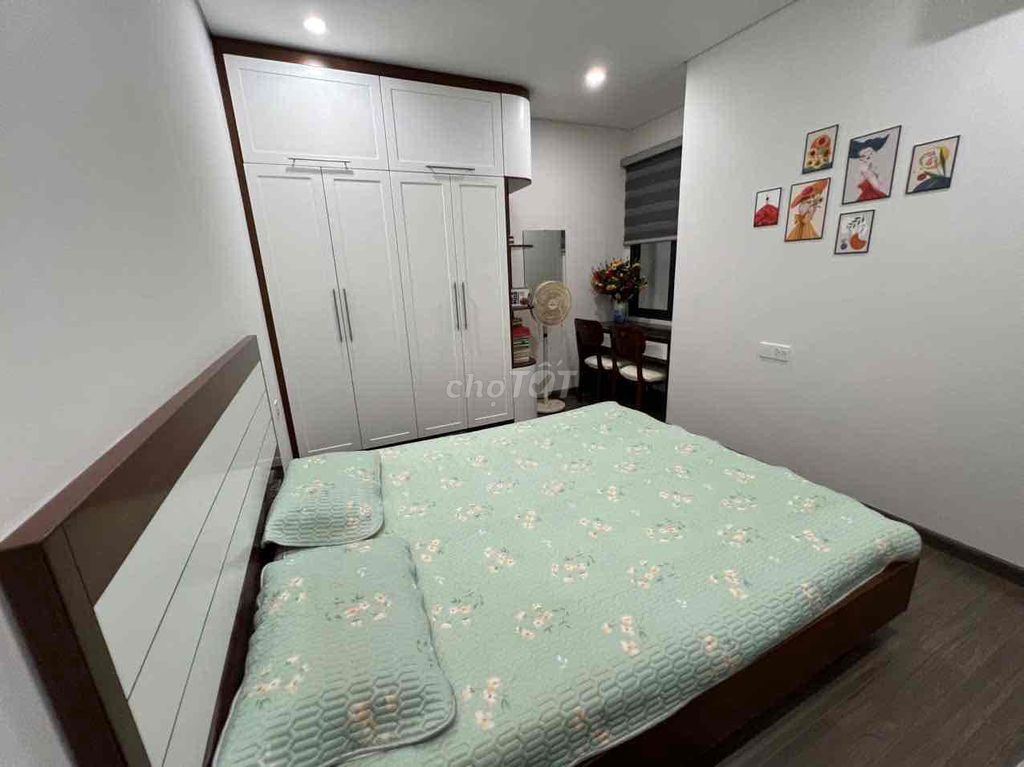 Квартира, 2 спальни · 70 м² 5