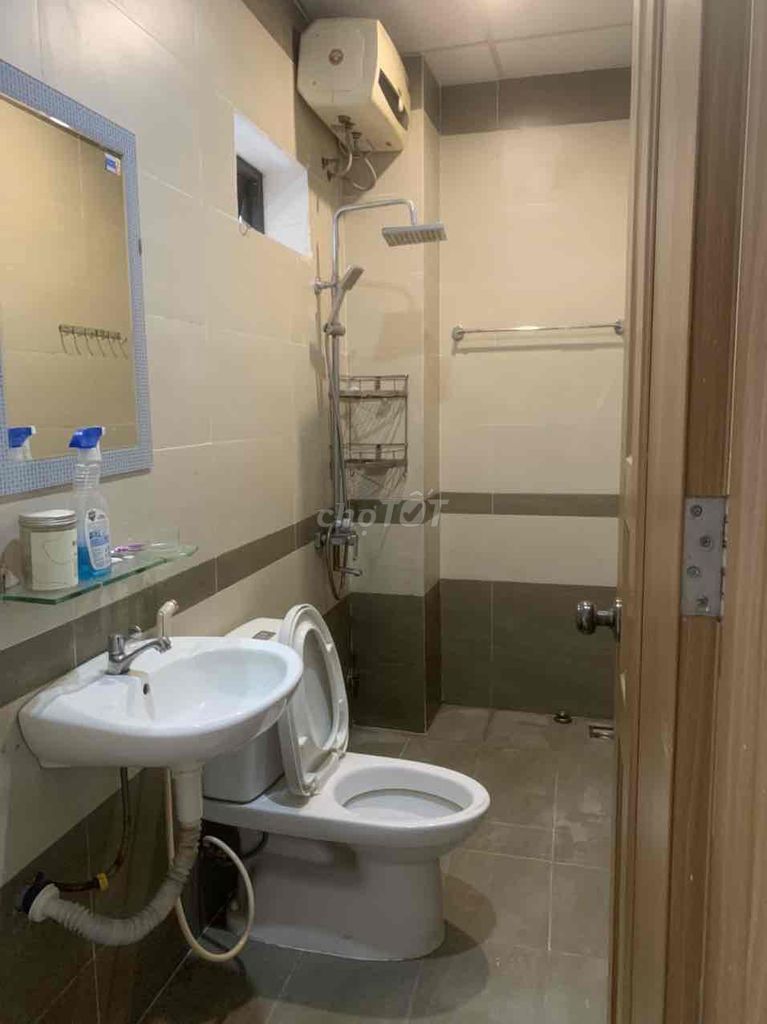 Дом, 3 спальни · 80 м²