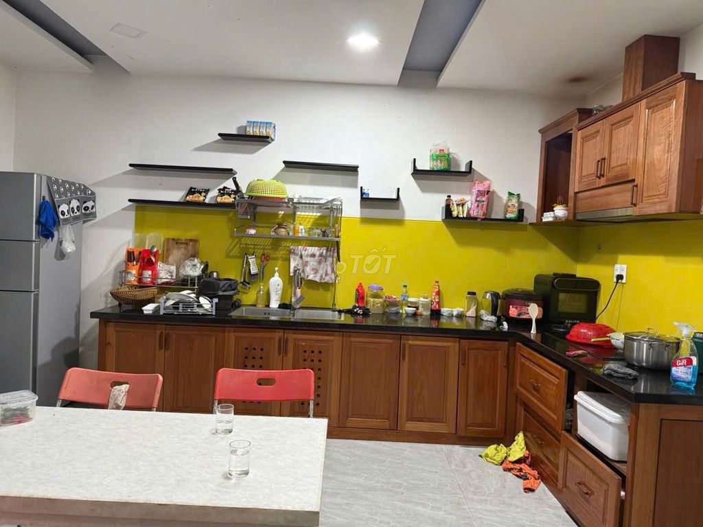 Дом, 3 спальни · 150 м² 5