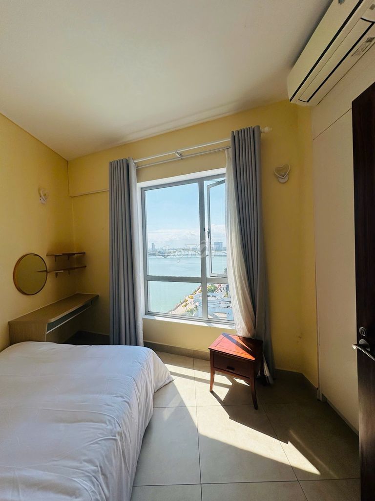 Квартира, 2 спальни · 118 м² 3