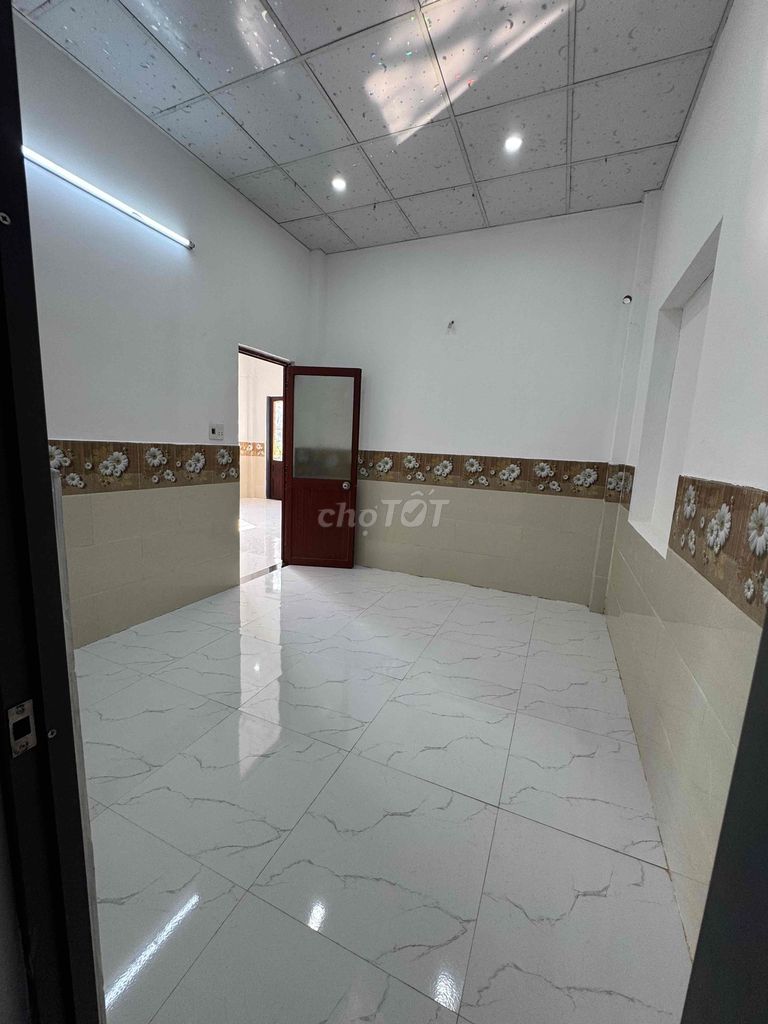 Дом, 3 спальни · 300 м² 9