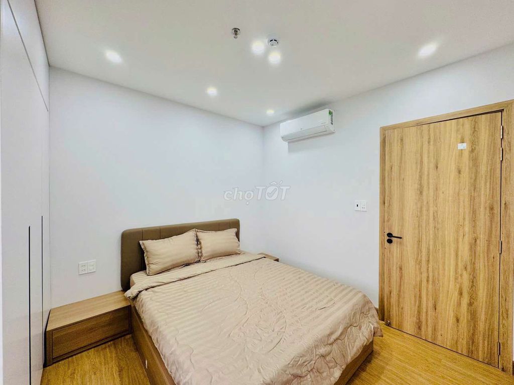 Квартира, 2 спальни · 70 м² 5