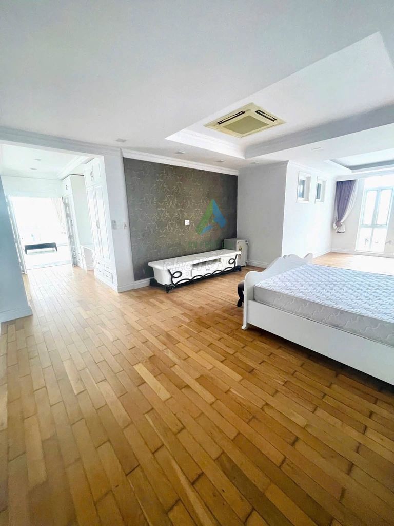 Дом, 8 спален · 117 м² 3