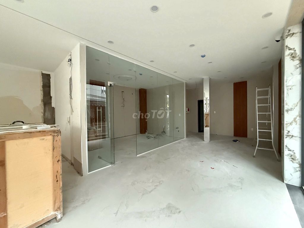 Дом, 9 спален · 500 м² 3