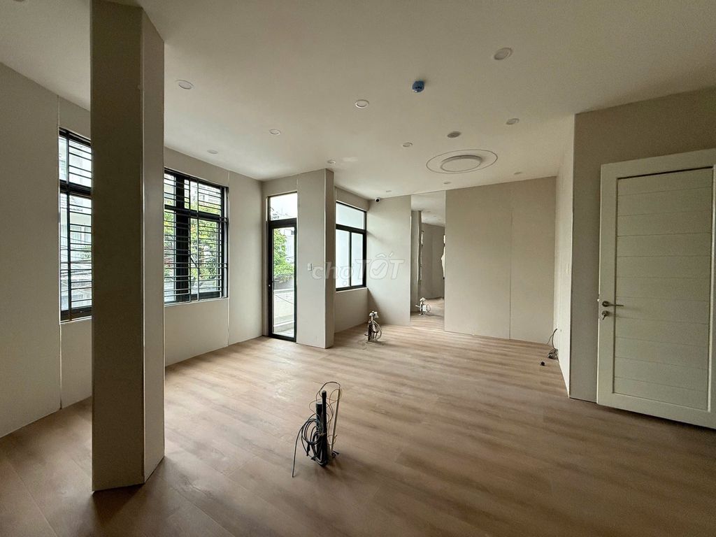 Дом, 9 спален · 500 м² 5