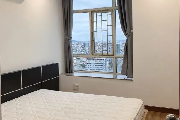Квартира, 2 спальни · 94 м² 5