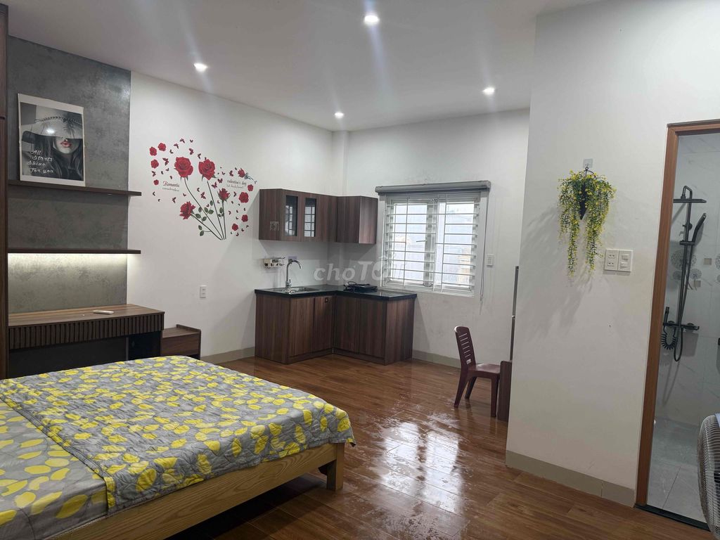 Квартира, 4 спальни · 30 м² 3