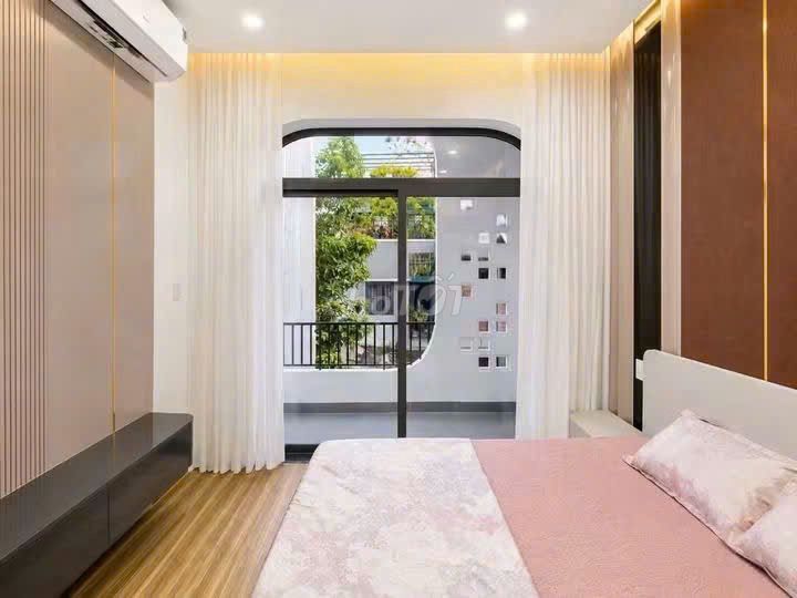 Дом, 4 спальни · 70 м² 10