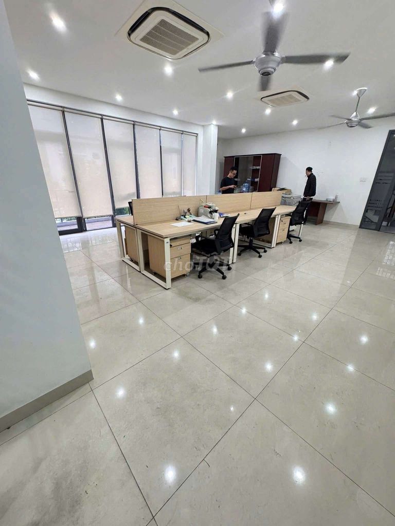 Дом, 4 спальни · 150 м² 4