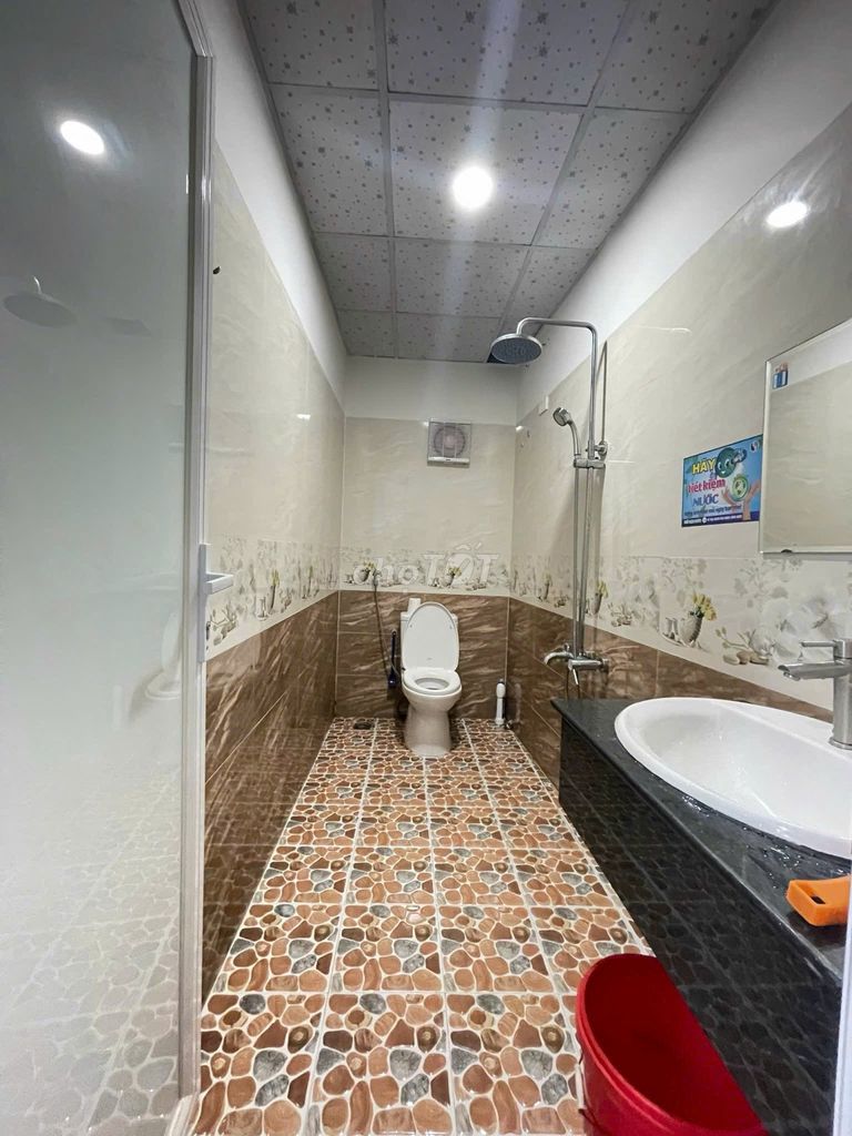 Дом, 4 спальни · 85 м² 4