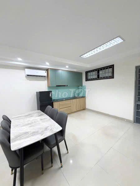 Дом, 5 спален · 92 м² 5