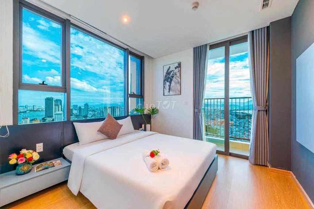 Квартира, 2 спальни · 68 м² 2