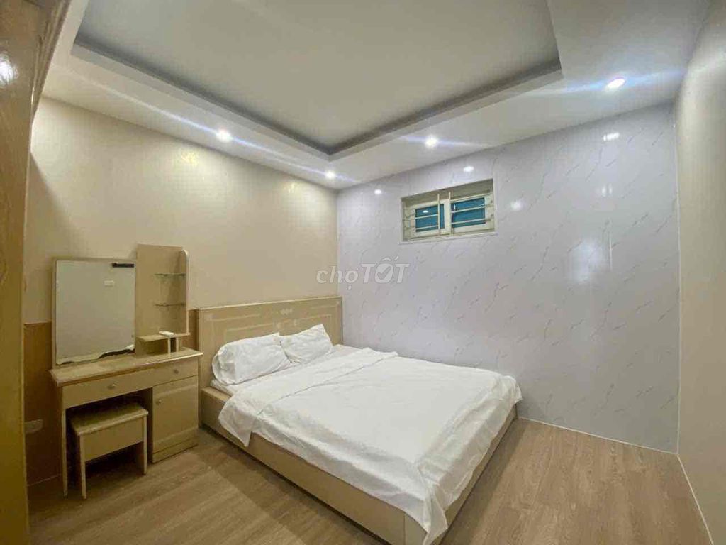 Квартира, 2 спальни · 60 м² 2