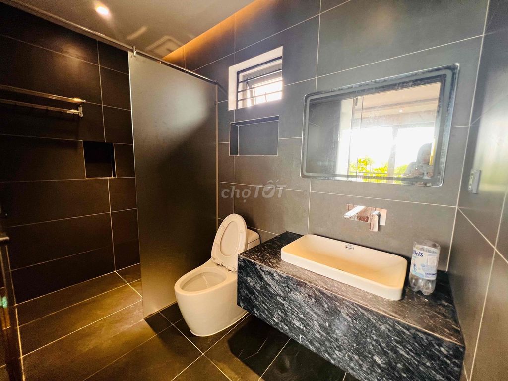 Дом, 6 спален · 200 м² 9