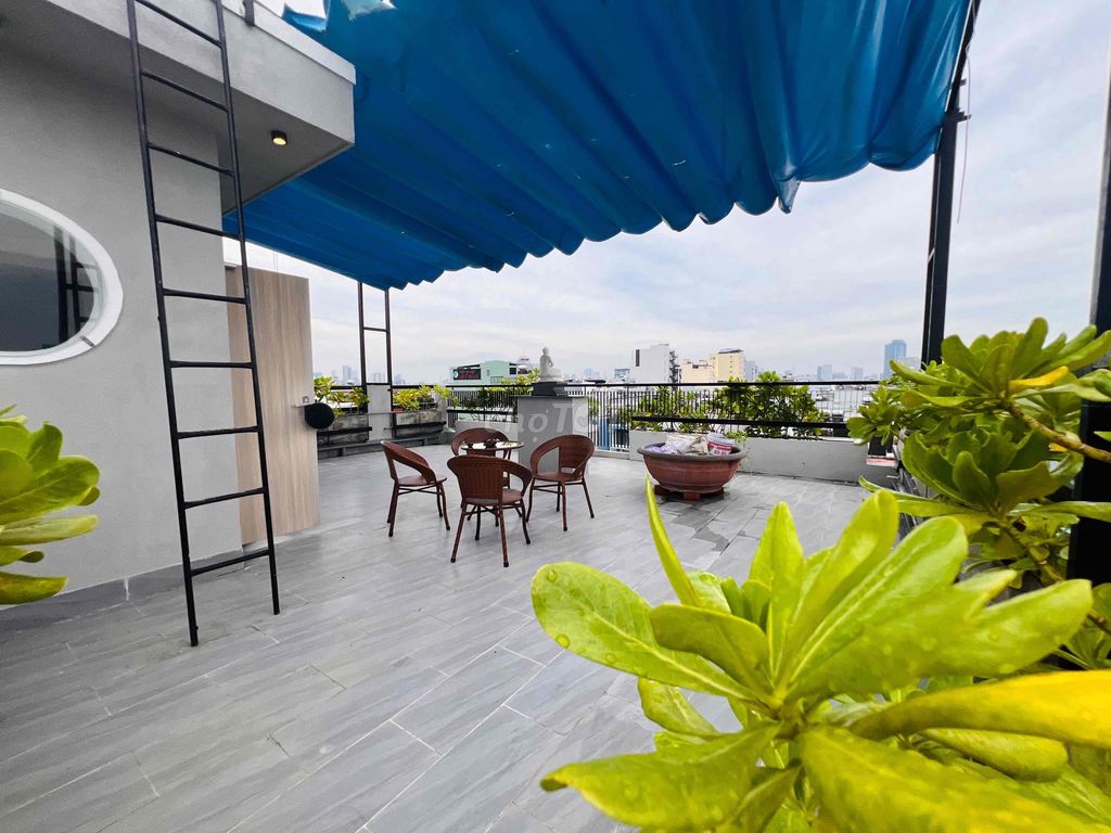 Дом, 6 спален · 200 м² 10