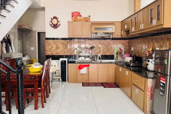 Дом, 3 спальни · 100 м² 2