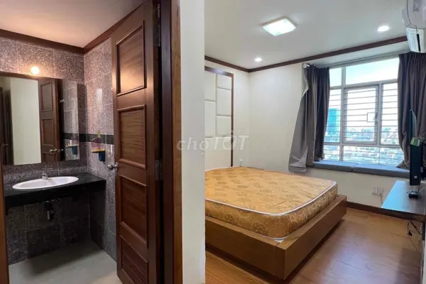 Квартира, 2 спальни · 94 м² 4