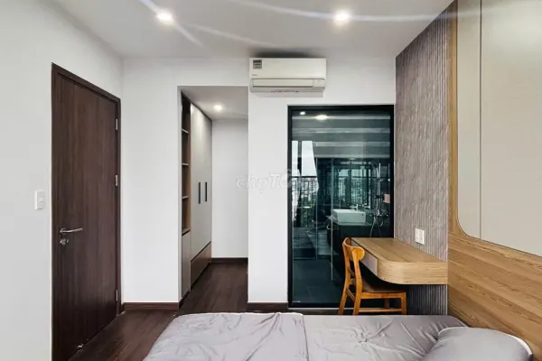 Квартира, 2 спальни · 76 м²