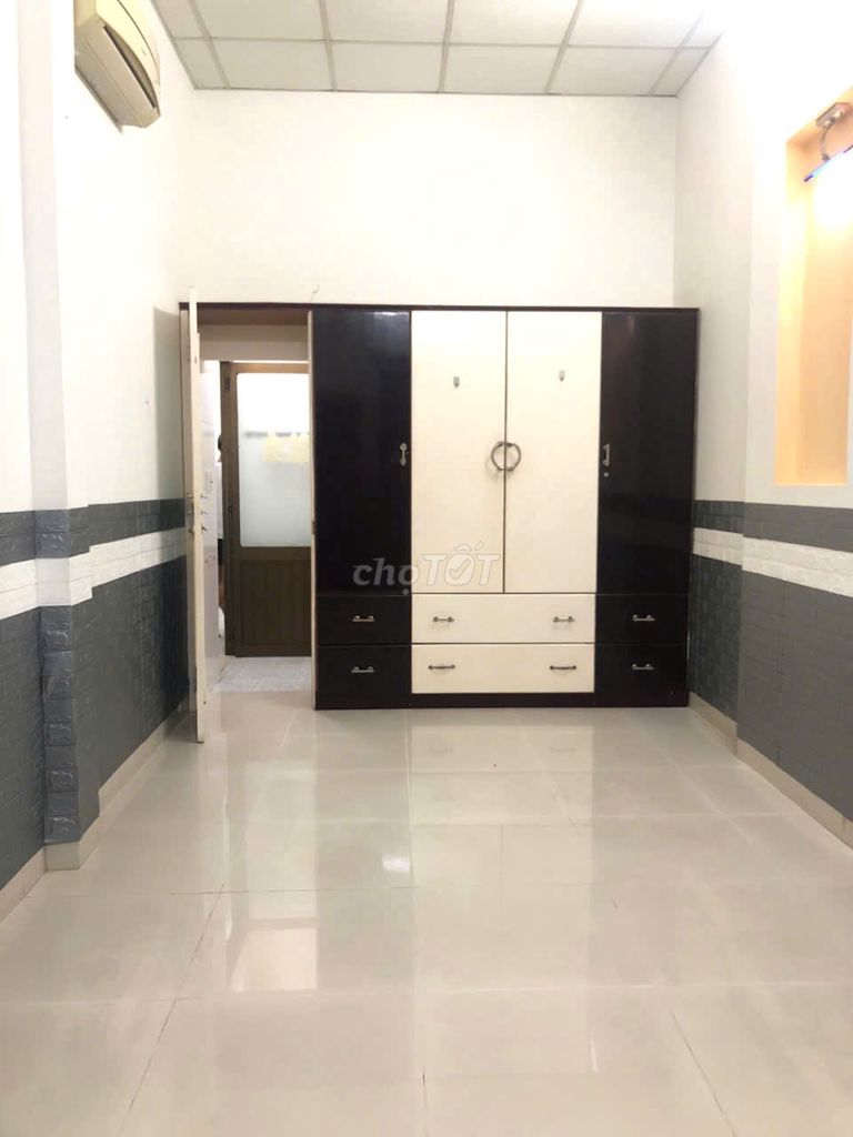 Дом, 1 спальня · 85 м² 3