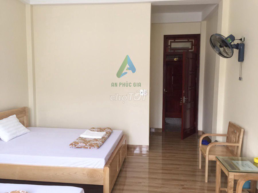 Дом, 11 спален · 100 м² 3