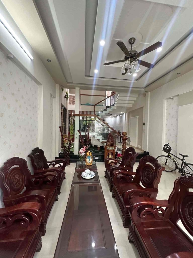 Дом, 3 спальни · 80 м² 2