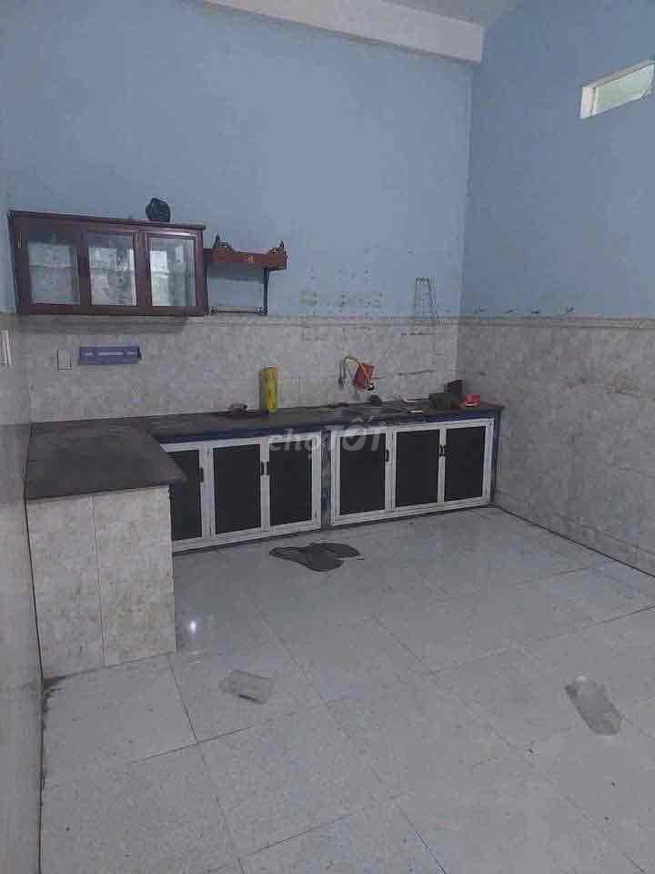 Дом, 4 спальни · 125 м² 2