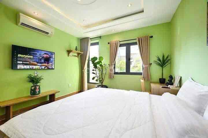 Дом, 11 спален · 90 м²