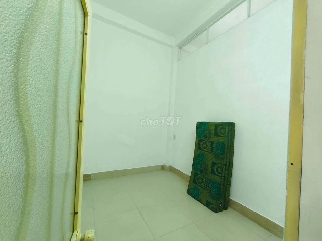 Дом, 3 спальни · 72 м² 3