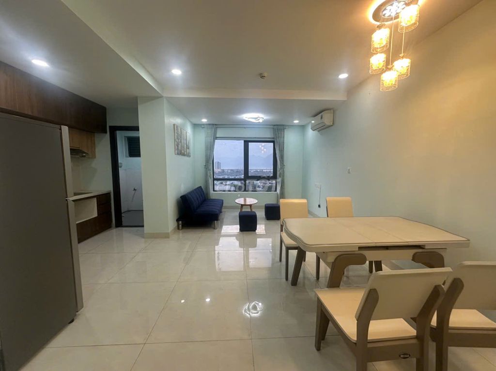 Квартира, 2 спальни · 84 м² 2