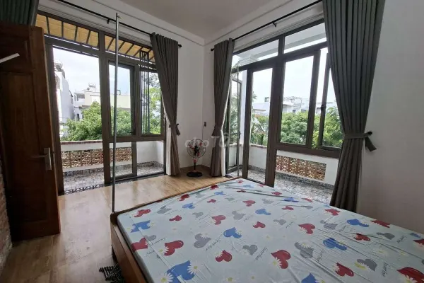 Дом, 3 спальни · 170 м² 2