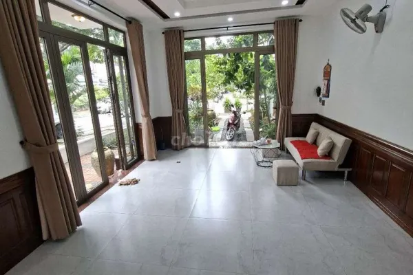 Дом, 3 спальни · 170 м² 9