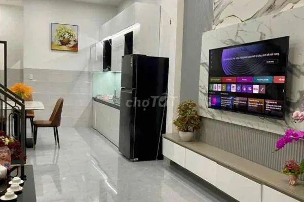 Дом, 3 спальни · 65 м²