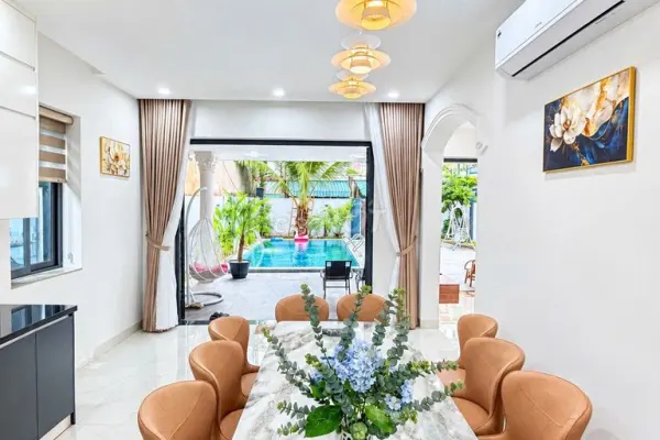 Дом, 6 спален · 370 м² 2