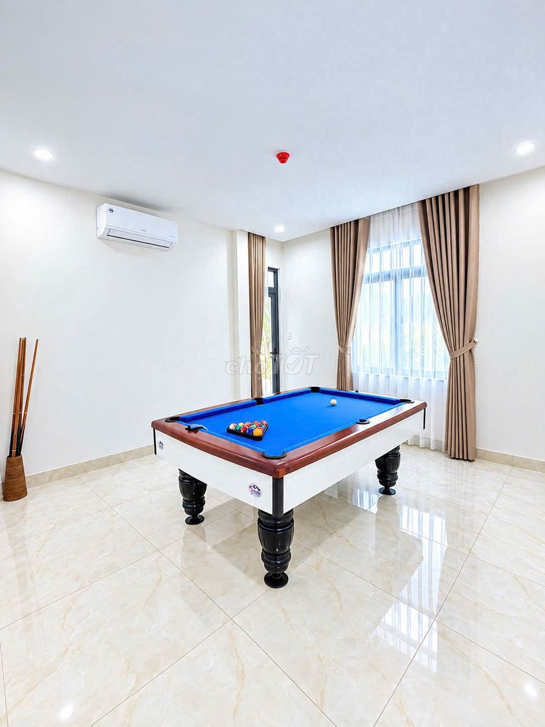 Дом, 6 спален · 370 м² 8