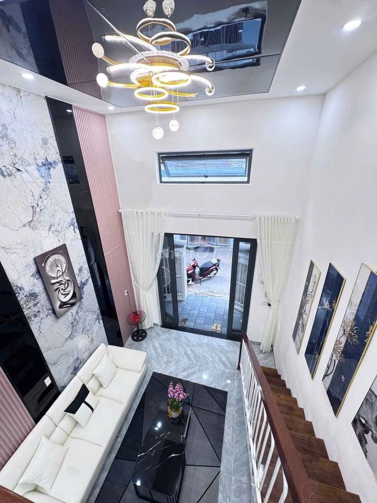 Дом, 3 спальни · 60 м² 2