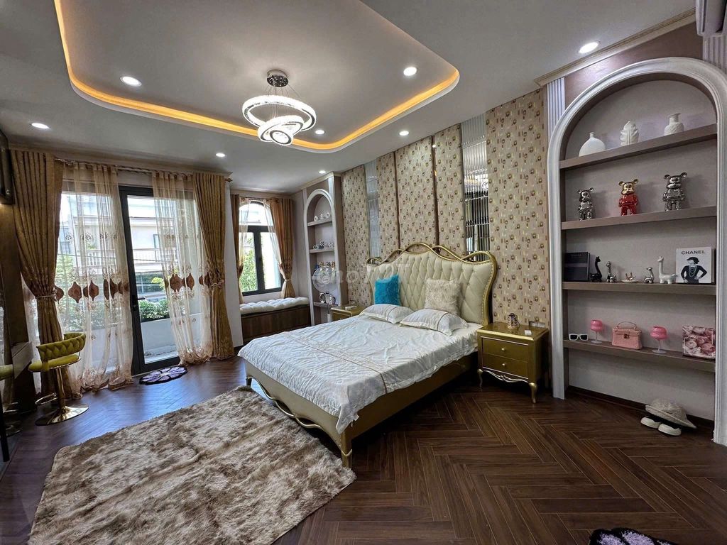 Дом, 3 спальни · 100 м² 5