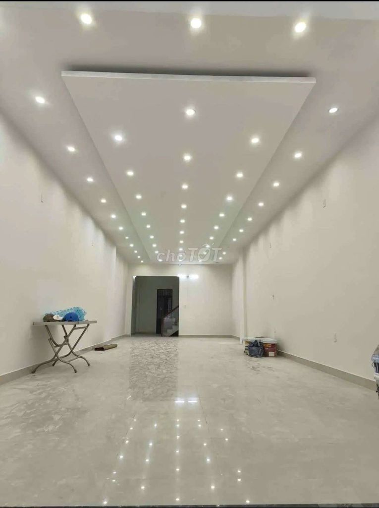 Дом, 4 спальни · 115 м²