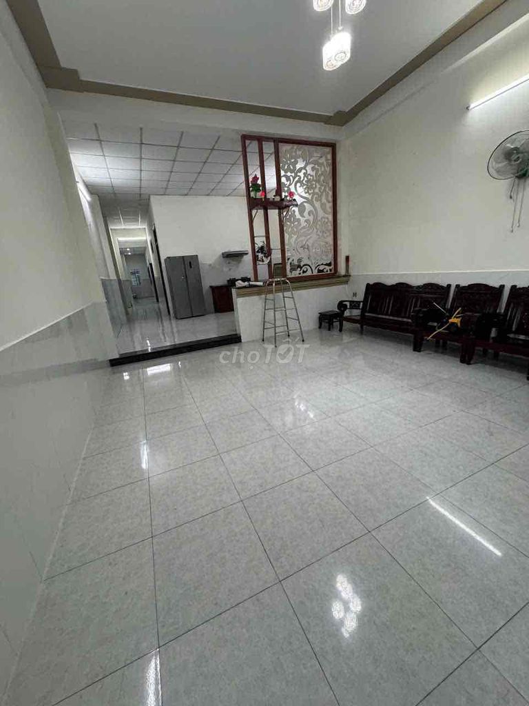 Дом, 2 спальни · 125 м² 2