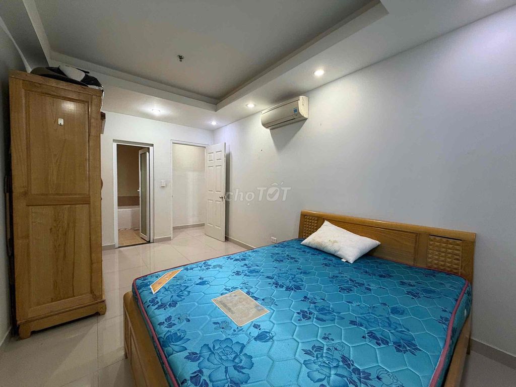 Квартира, 3 спальни · 83 м² 6