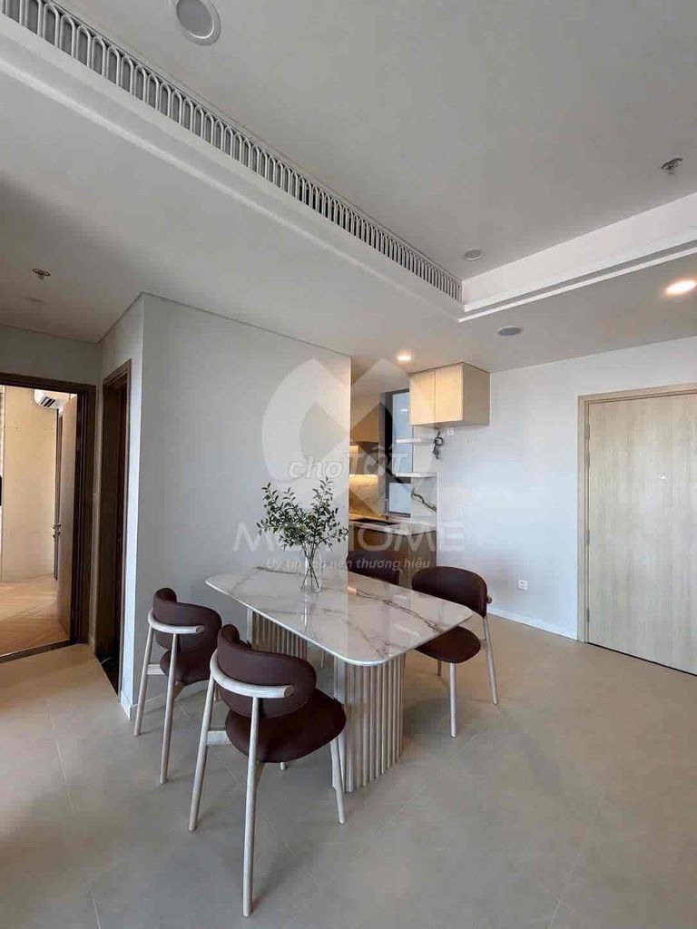 Квартира, 2 спальни · 70 м²